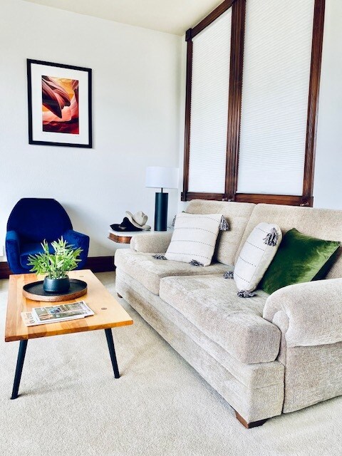 Photo - 1261 Galaxy Dr Unit B