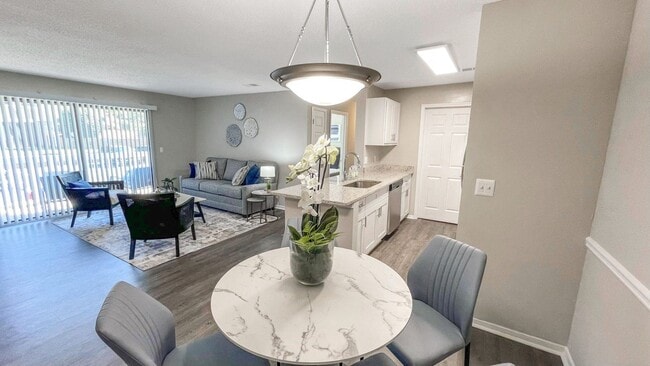 Building Photo - 1 Park Central Apartment Homes