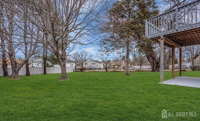Photo - 321 Almonesson Rd