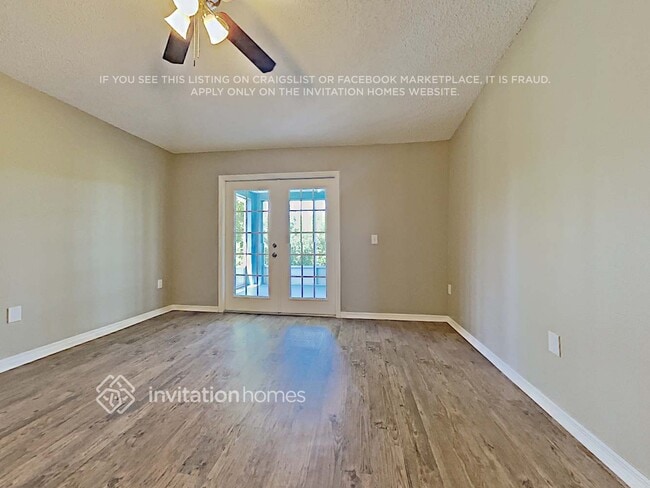 Photo - 623 Glenfield Ct