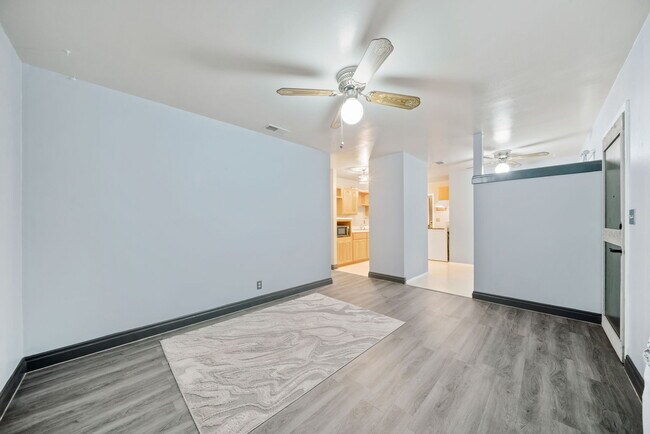 Photo - 6022 Castle Vw Dr