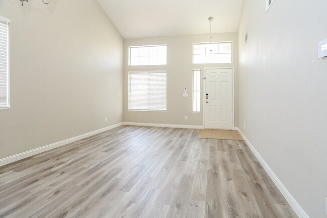 Photo - 3021 Bayliner Ave