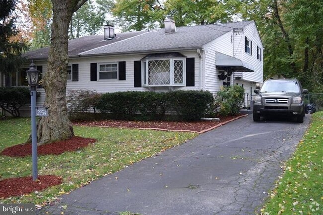 Building Photo - 2954 Thunderhead Rd Rental