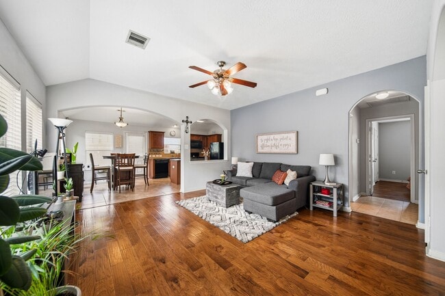 Photo - 3414 Oaklawn Pl Dr