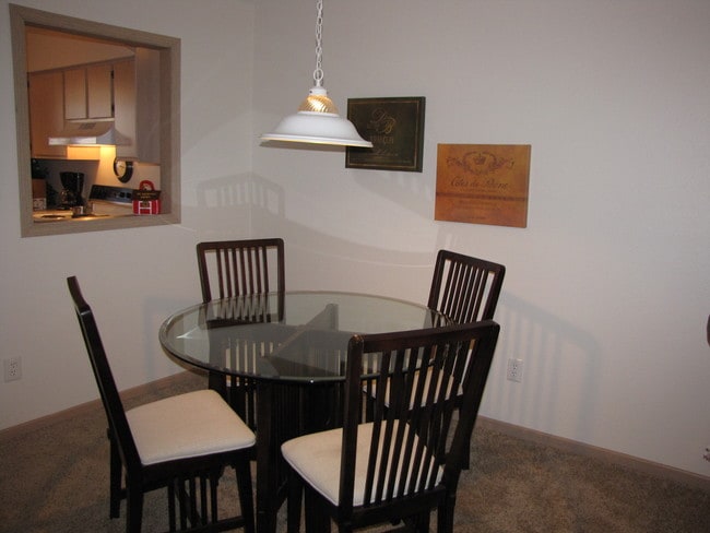 Country View Apartments