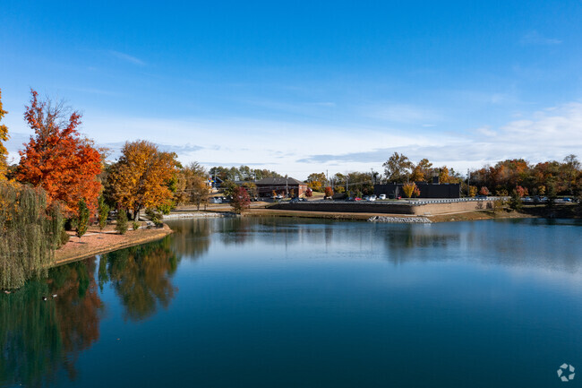 Building Photo - Silverwoods Landing Rental