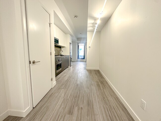 Photo - 730-732 2 Ave SW Unit 310