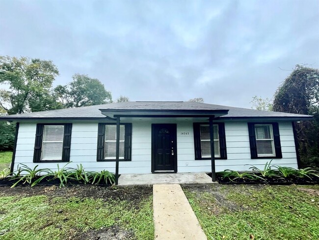 Photo - 14745 Liberty St Casa