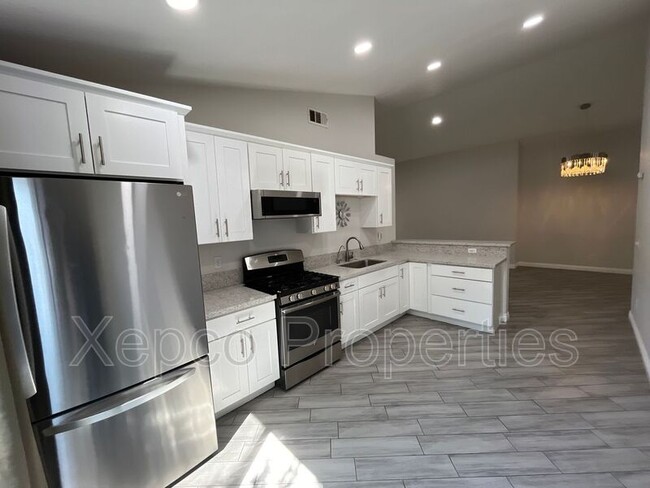 Building Photo - 81812 Tecoma Ave Rental