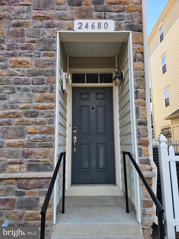 Photo - 24680 Byrne Meadow Square Townhome