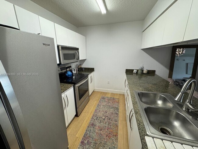 Photo - 1200 Brickell Bay Dr Unit 1918