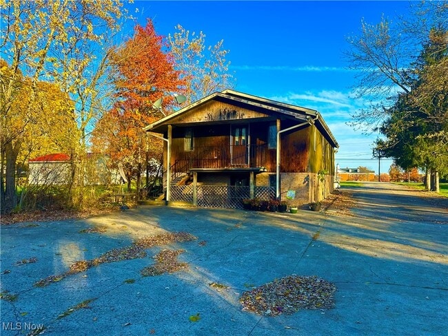 Building Photo - 761 E Park Ave Unit D