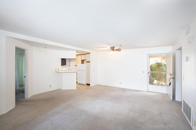 Photo - 2700 Lawrence Crossley Rd Unit 27