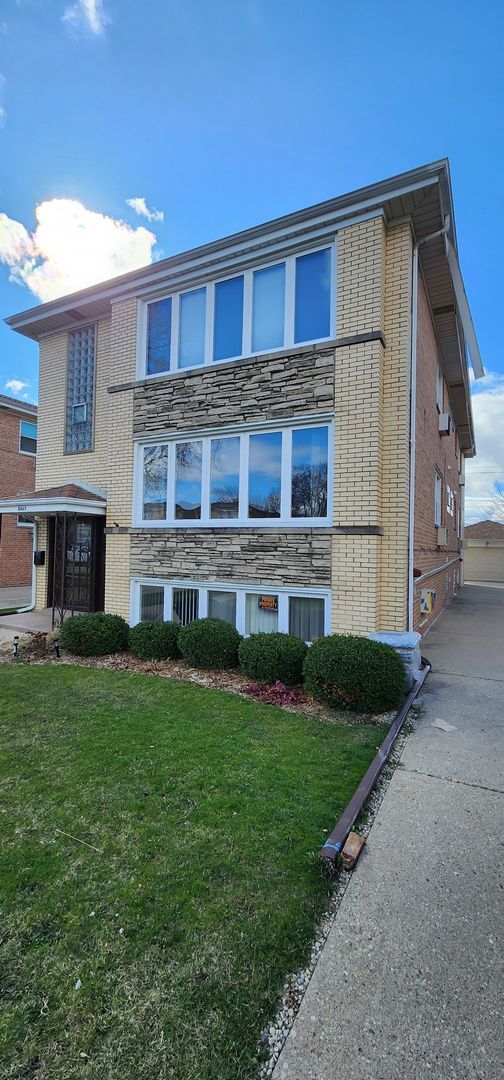 Photo - 8465 W Berwyn Ave Unit 1