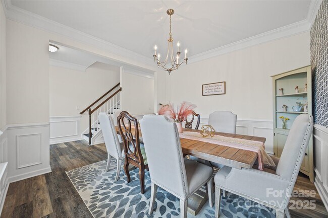 Photo - 2425 Chinkapin Ct