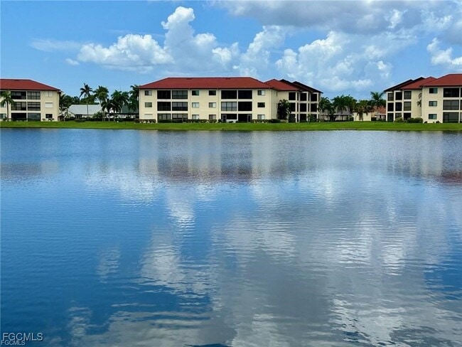 Building Photo - 11110 Caravel Cir Unit 201 Rental