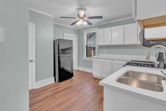 Photo - 524 Haynes St
