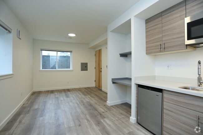 U20 Apartments