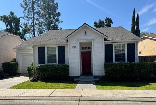 Building Photo - Single Family Home