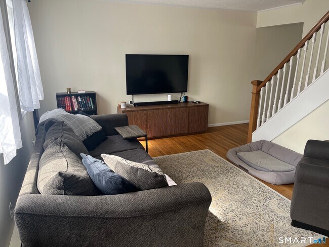 Photo - 1283 Hope St Unit APT 5