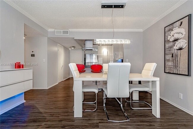 Photo - 200 Leslie Dr Unit 926