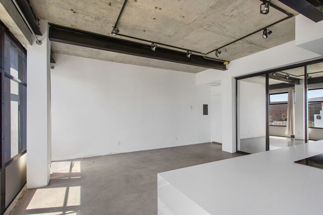 Photo - 100 Atlantic Ave