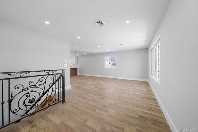 219-16 141st Ave Unit 2