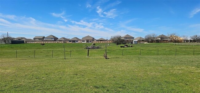 Photo - 16 Brenda Ln