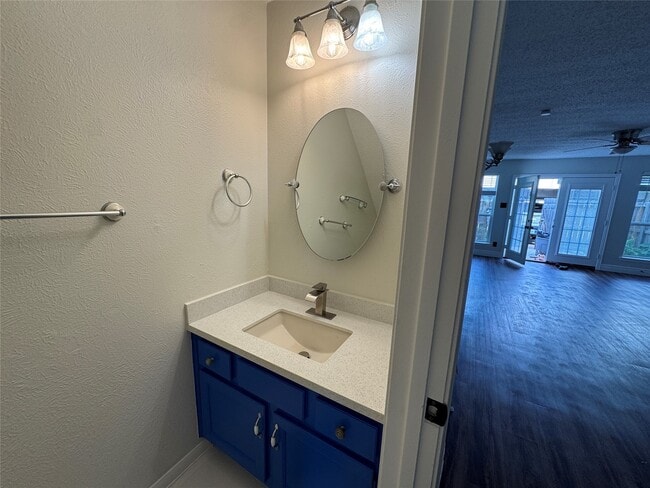 Photo - 6512 Kentwick Dr Unit True