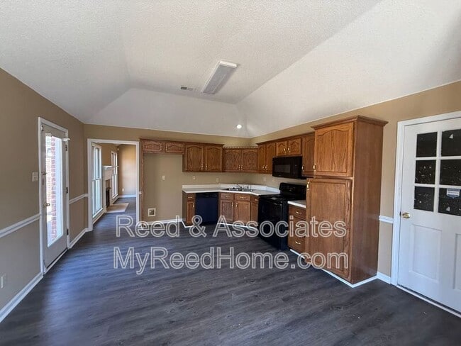 6531 Annielee St.