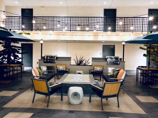 Photo - Atwood Hollywood Boutique Apartments