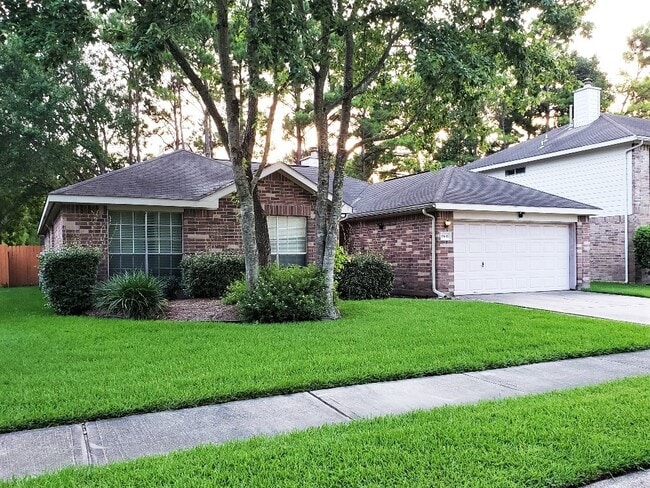 Photo - 18611 Timber Twist Dr