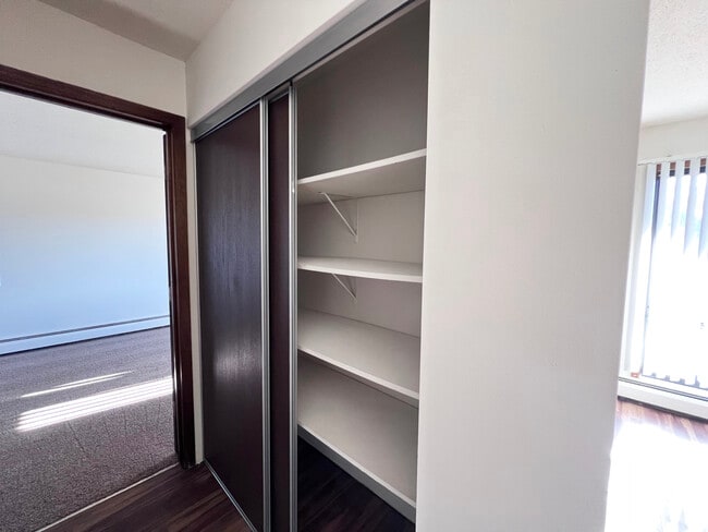 Photo - Lake Cove Village