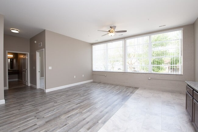 Photo - Washington Senior Apartments