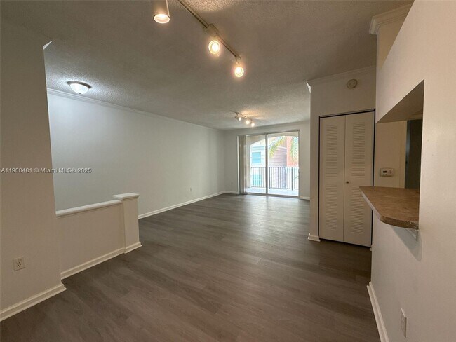 Photo - 17100 N Bay Rd Unit 1309