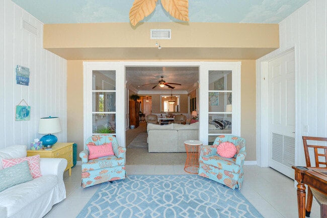 Photo - 35 Harbour Isle Dr W Unit 302