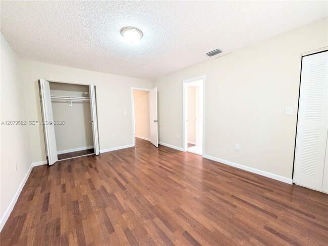 58 SW 14th Terrace