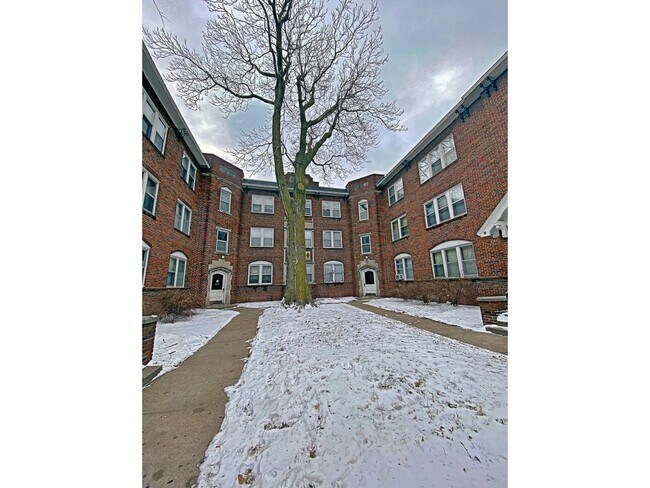 Jones Ansonia Apartments