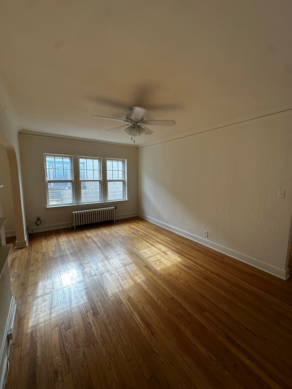 Photo - 4442 N Oakland Ave Unidad 35