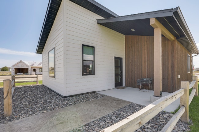 Photo - 1403 Windsor Dr