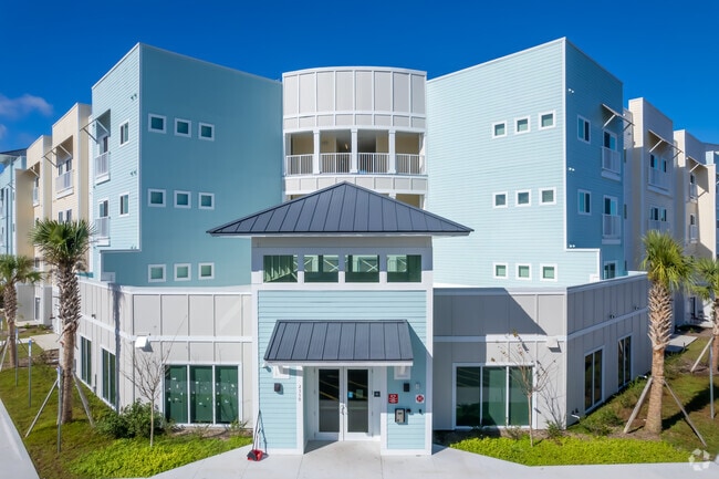 Building Photo Dec 2021 - Heritage Park at Crane Creek