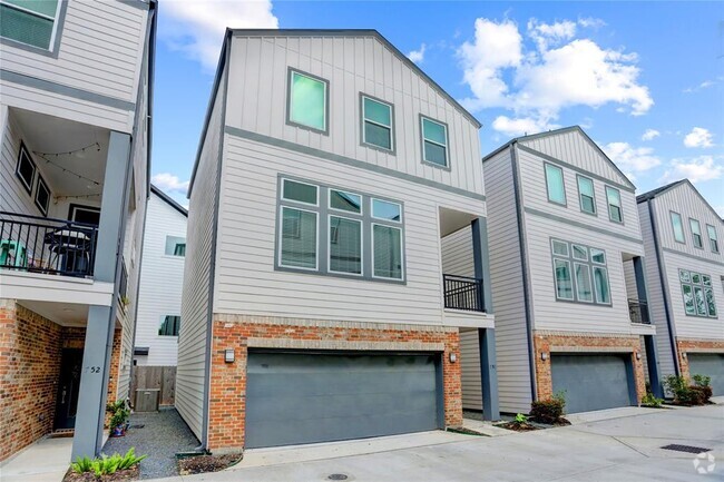Building Photo - 750 W Donovan St Rental