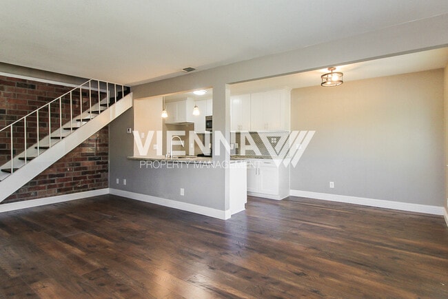 Photo - Auburn Condo is NOW rent ready! Unit APT 3