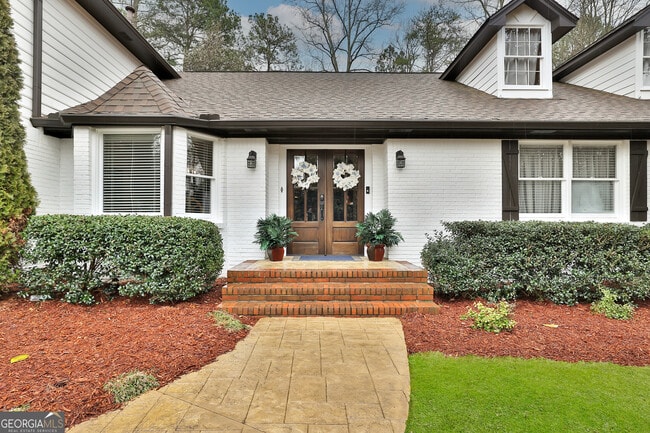 Photo - 5455 Shiver Summit NE