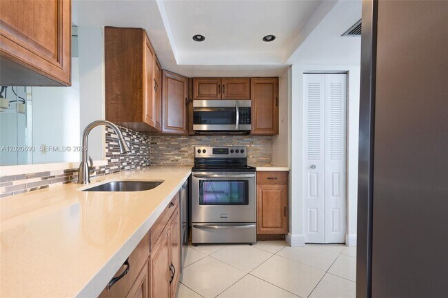 Photo - 7350 NW 18th St Unit 206