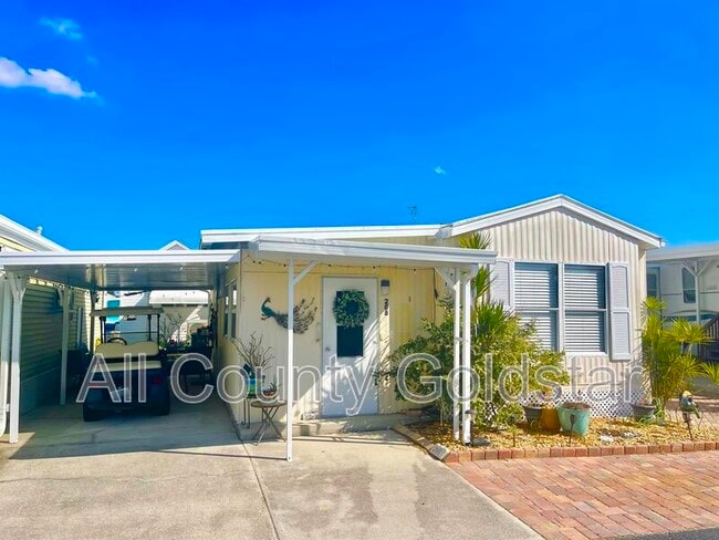 Building Photo - 1475 Flamingo Dr