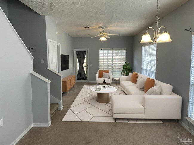 Photo - 201 Wildflower Ln