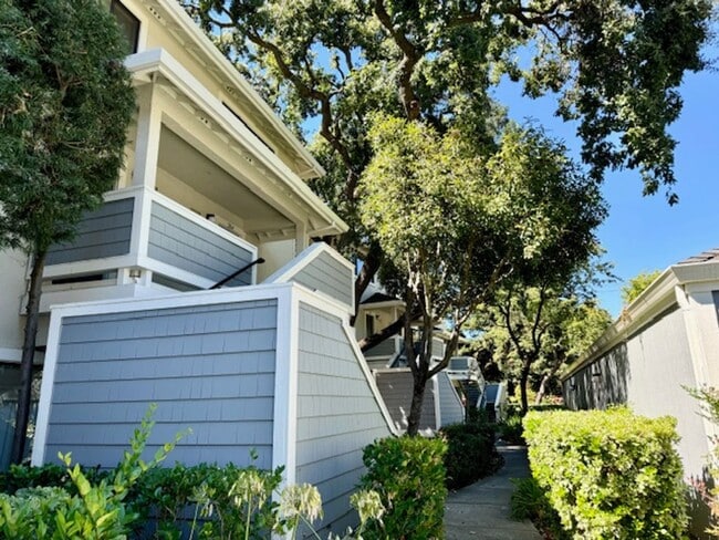 Photo - Wonderful 2 story condo in Ashford Ct-Detached 1 car garage, both bedrooms with attached bathroom... Unit 204