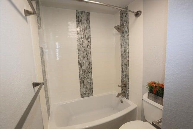 Photo - 2255 Braeswood Park Dr