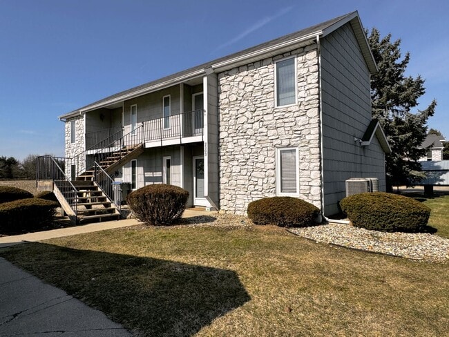 2503-C Clinton - 2503-C Clinton Apartment Unit 2503-C Clinton